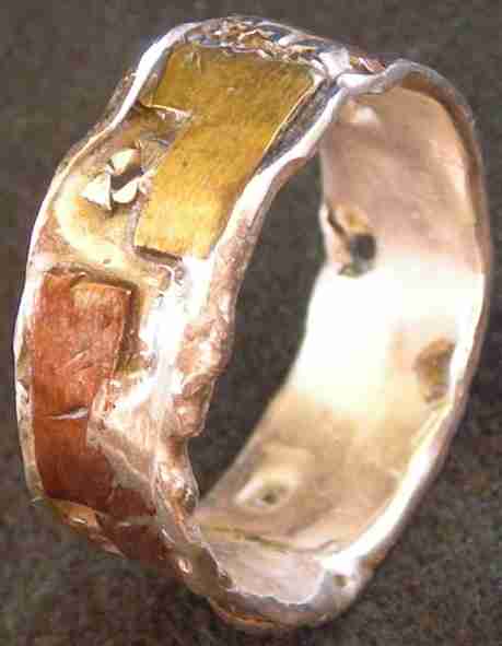 anello41.jpg (13277 byte)