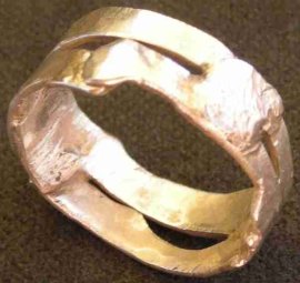 anello8.jpg (16197 byte)